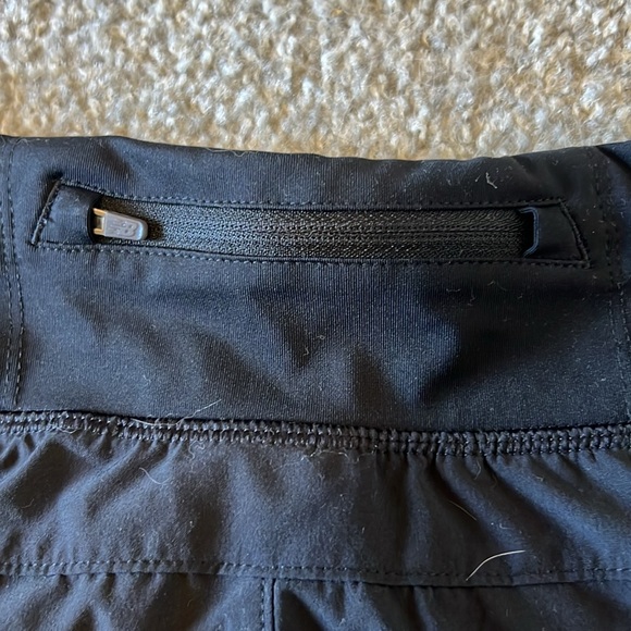 New Balance Large Running Shorts - Picture 5 of 5